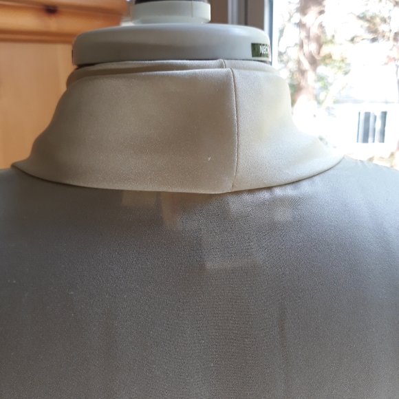 Talbots blouse - Picture 4 of 12